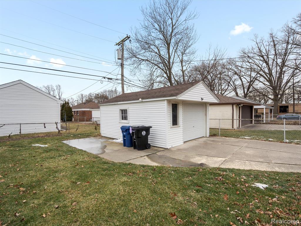 9120 SARASOTA, Redford, MI 48239 — Photo 30