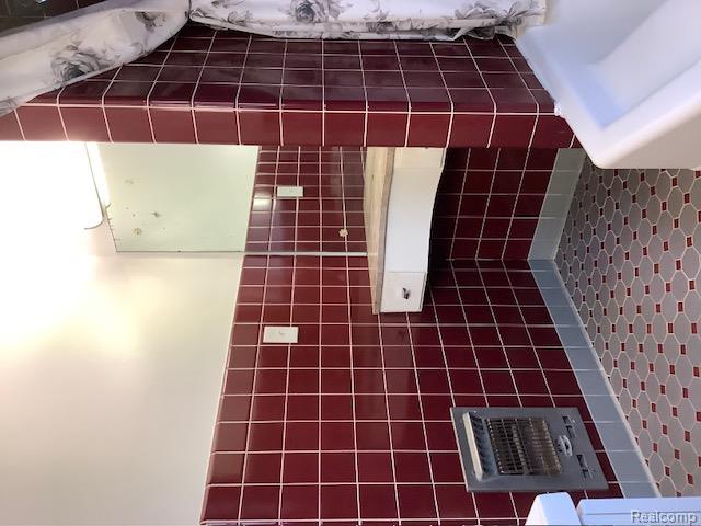 734 Harcourt Road, Grosse Pointe Park, MI 48230 — Photo 19