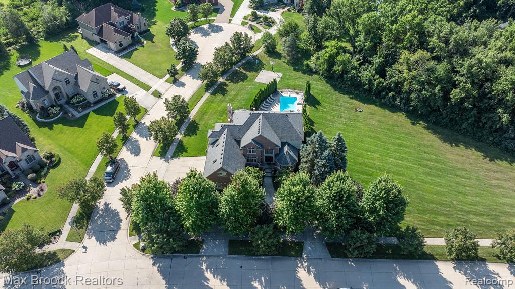 63334 TURNBERRY Way, Washington, MI 48095 — Photo 2