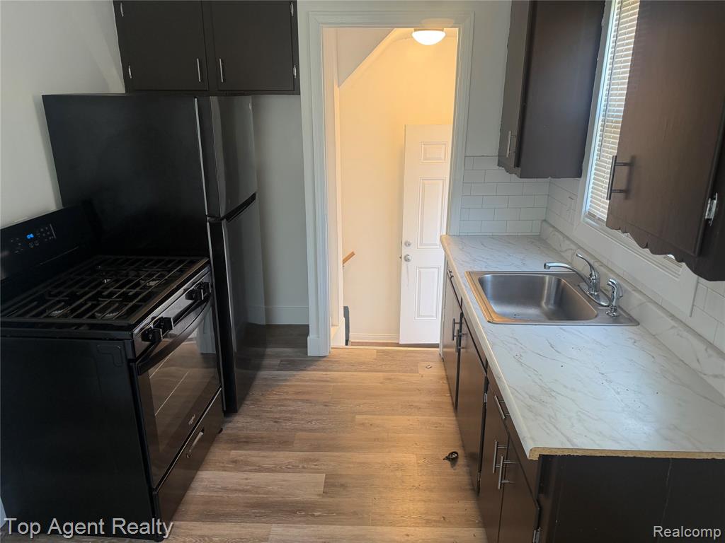 11393 Prest Street, Detroit, MI 48227 — Photo 15