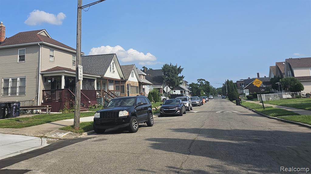 6390 BEGOLE Street, Detroit, MI 48210 — Photo 3
