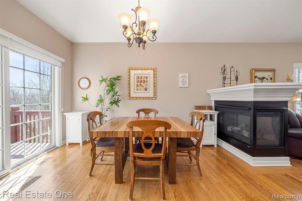 565 ANDOVER Court, Rochester Hills, MI 48306 — Photo 18