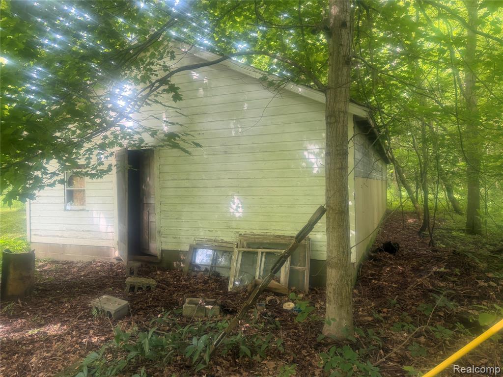 8566 Fostoria Road, Fostoria, MI 48435 — Photo 42