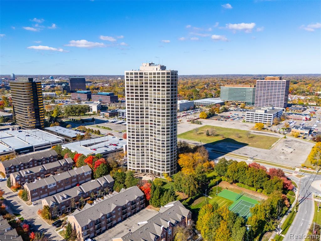 5000 Town Center Center, 306, Southfield, MI 48075 — Photo 25