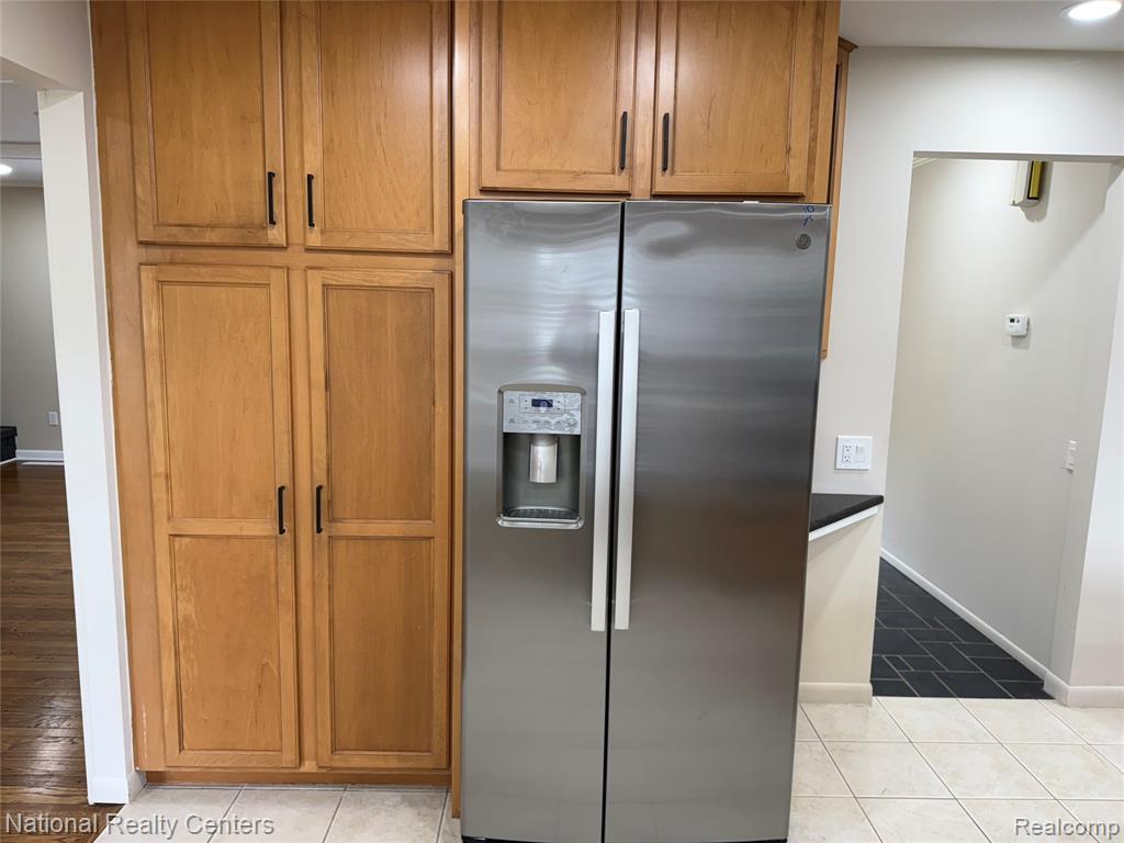 5888 Red Coat Lane, West Bloomfield, MI — Photo 17