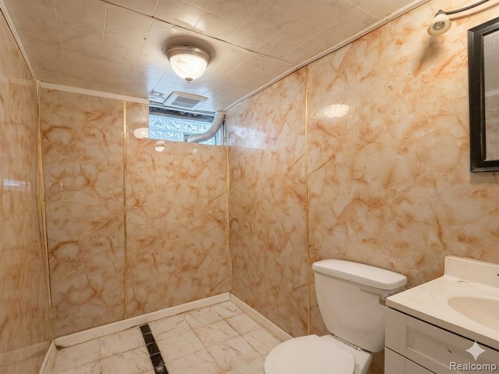 7569 Westminster Avenue, Warren, MI 48091 — Photo 17