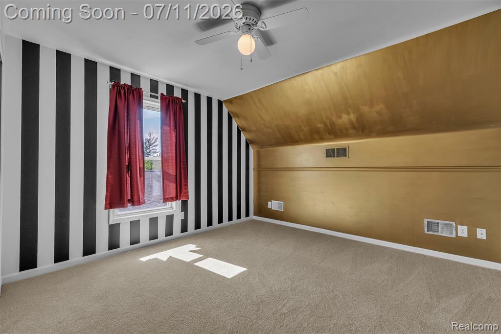 10146 Marshall Road, South Lyon, MI 48178 — Photo 35