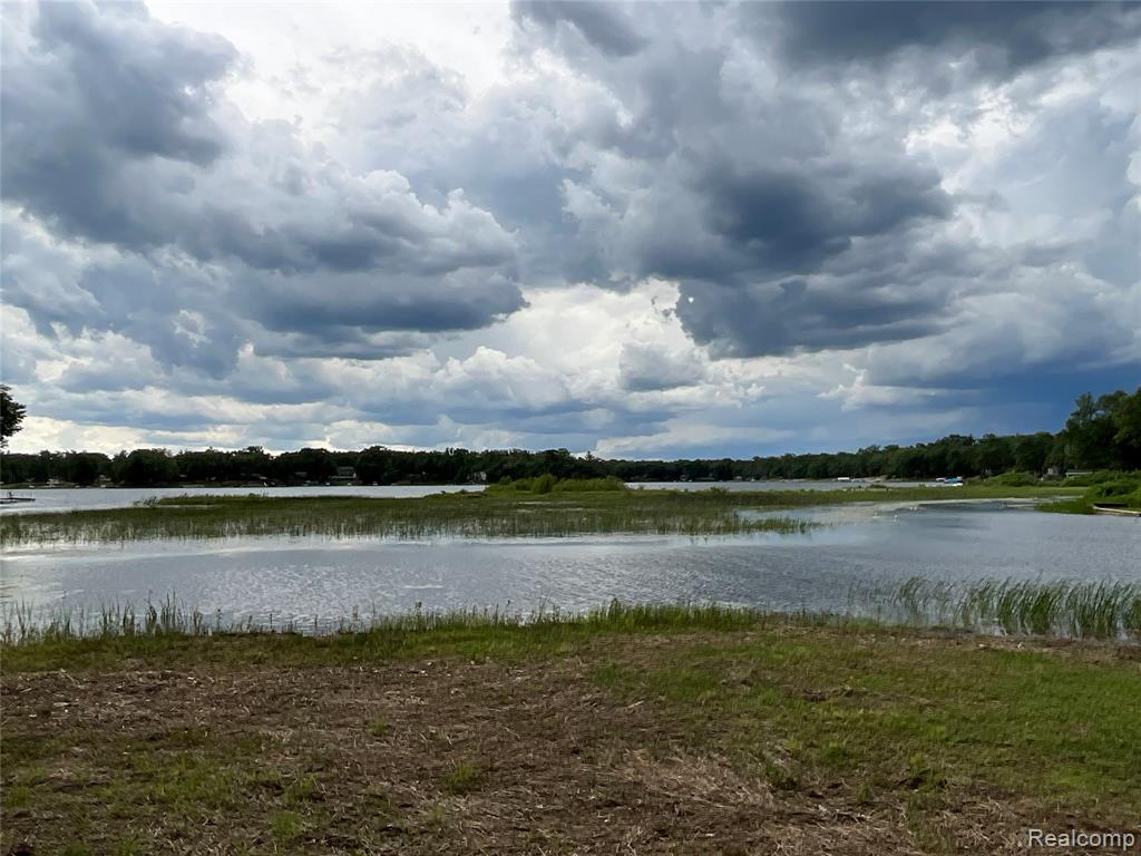 2192 Lake Road S, National City, MI 48748