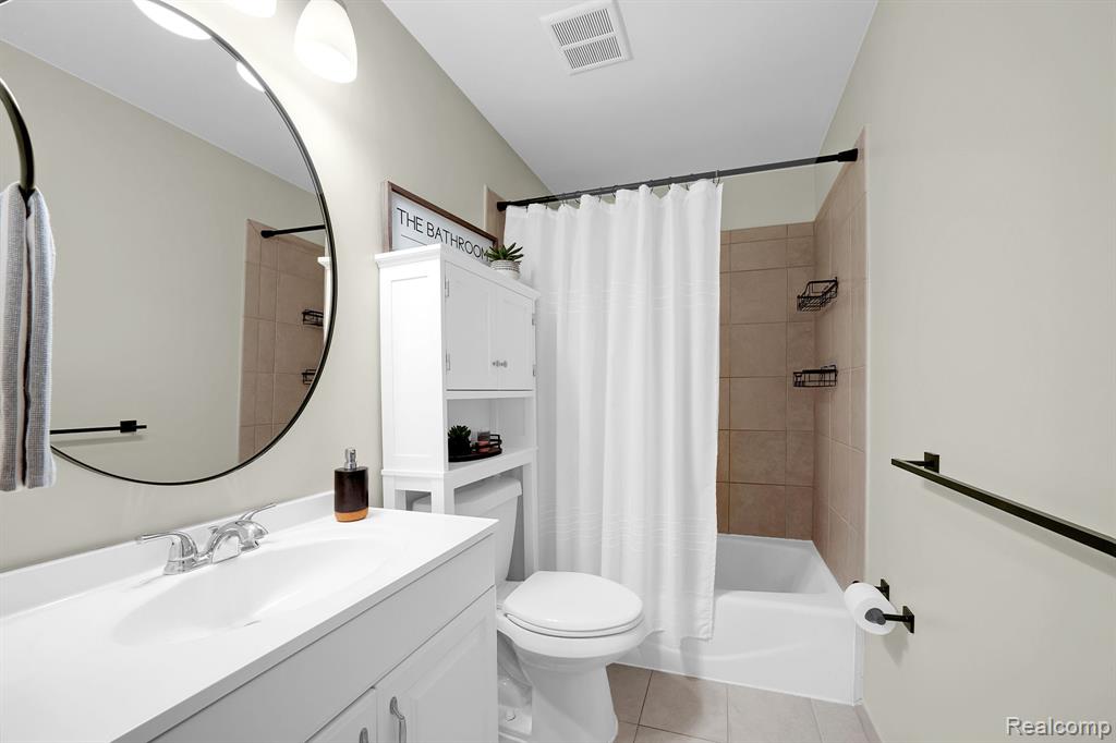 63023 Ivy Drive, Washington, MI 48095 — Photo 17
