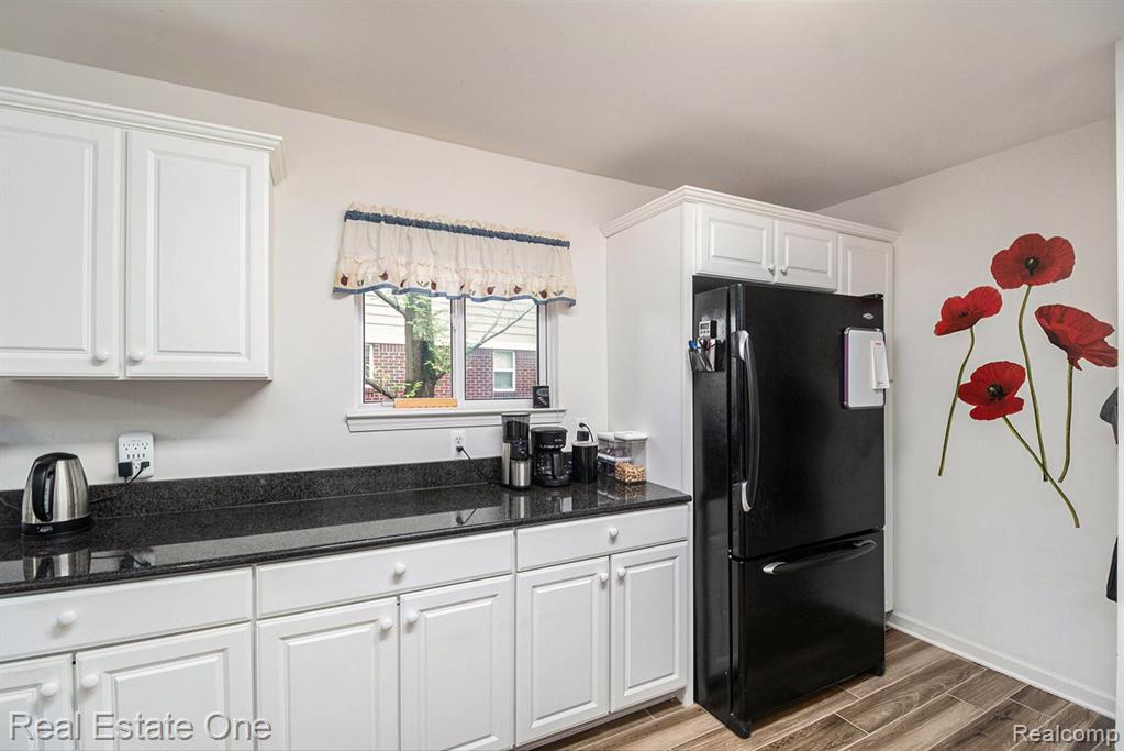 40832 LENOX PARK Drive, Novi, MI 48377 — Photo 10