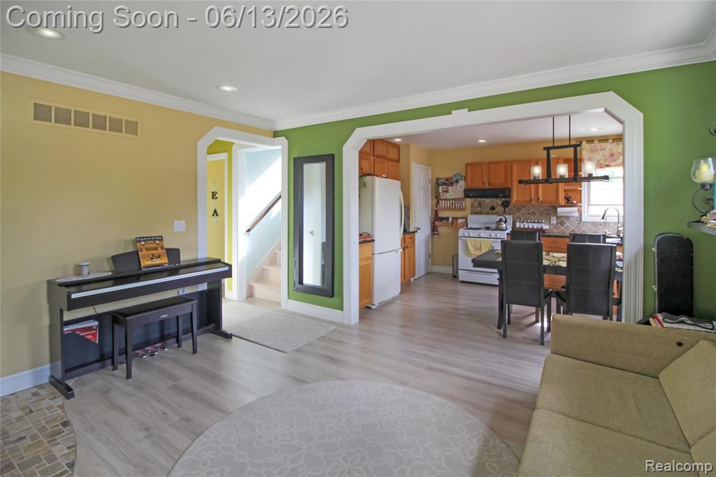 5953 Cooper Street, Taylor, MI 48180 — Photo 4