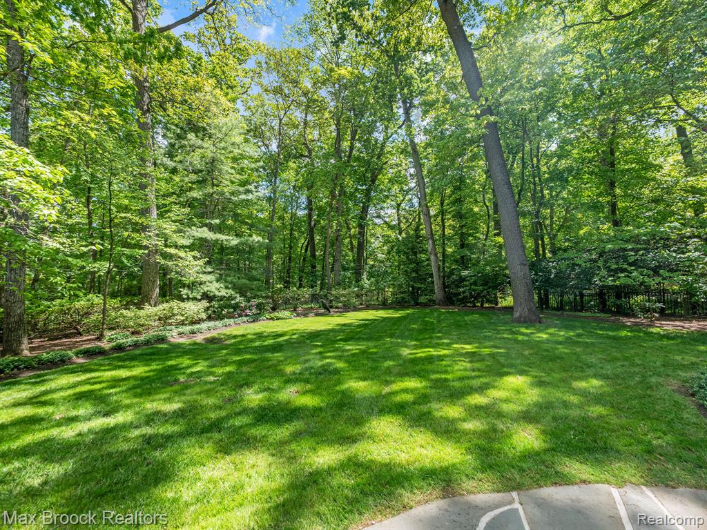 5130 Deep Wood Road, Bloomfield Hills, MI 48302 — Photo 78