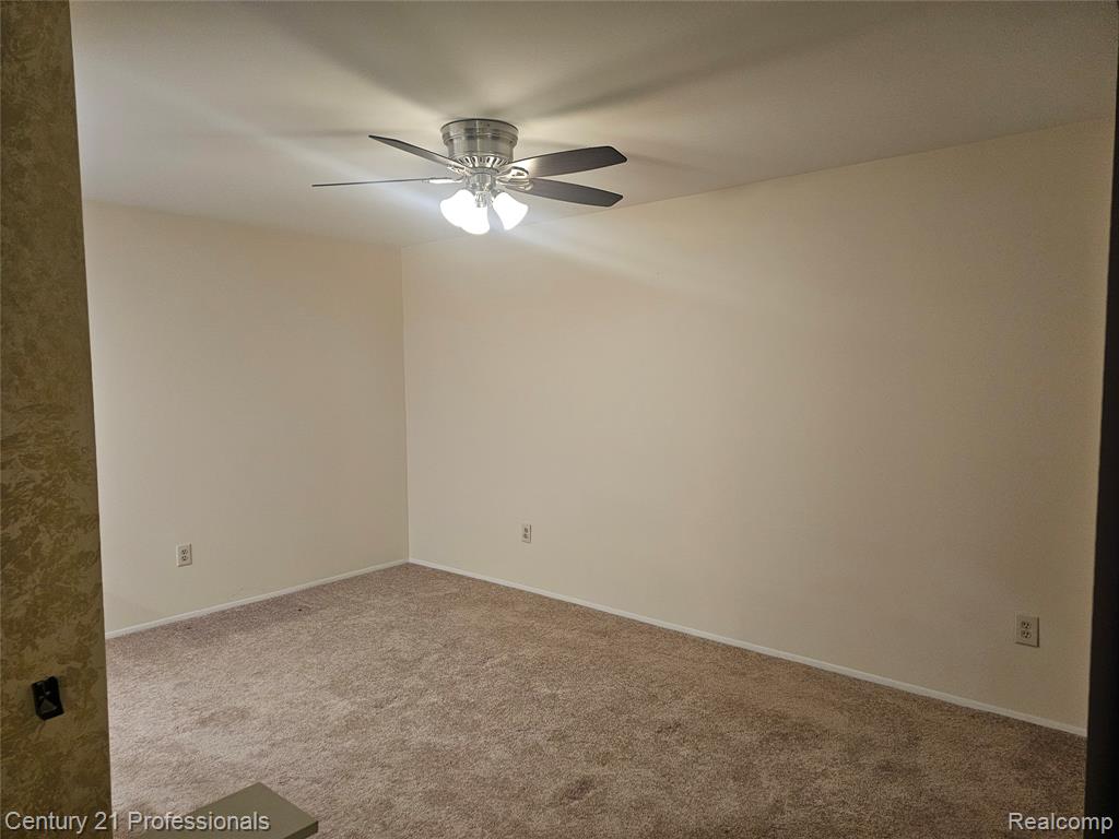 40705 Newport Drive, Plymouth, MI 48170 — Photo 9