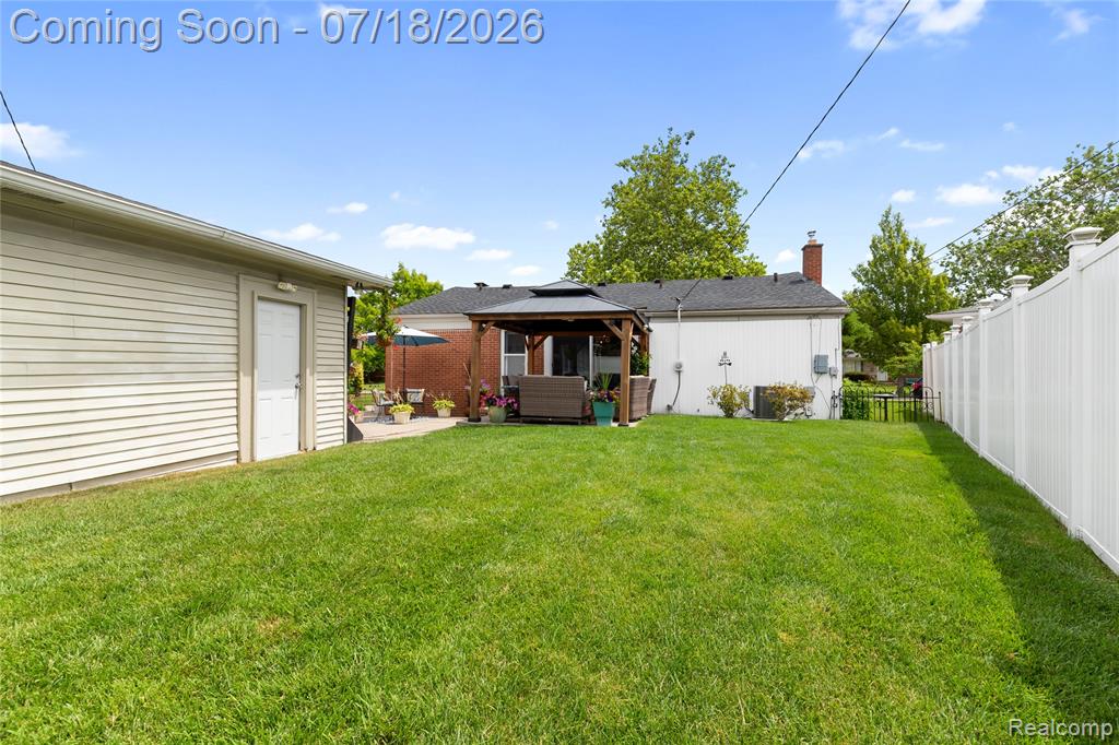 7837 Hugh Street, Westland, MI — Photo 39