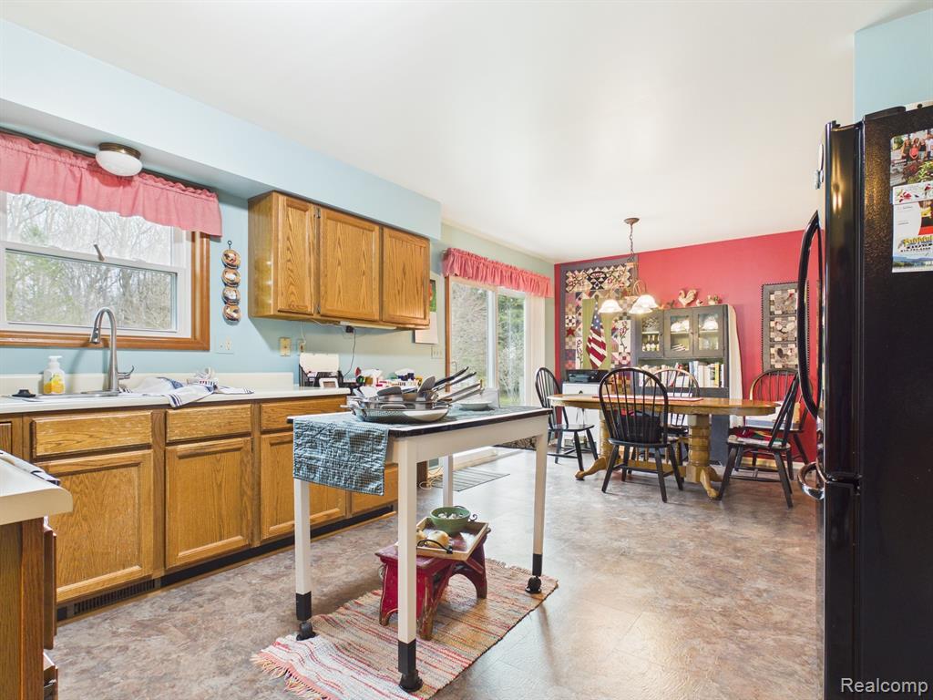 6882 Jones Road, North Branch, MI 48461 — Photo 16