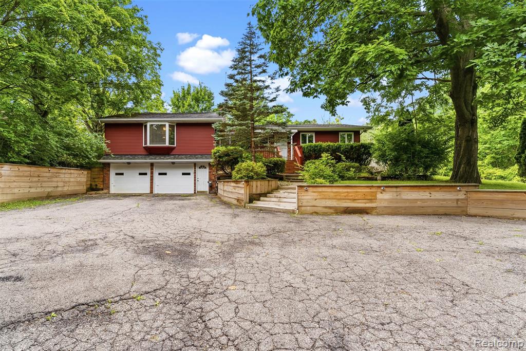 7313 River Road, Flushing, MI 48433 — Photo 4
