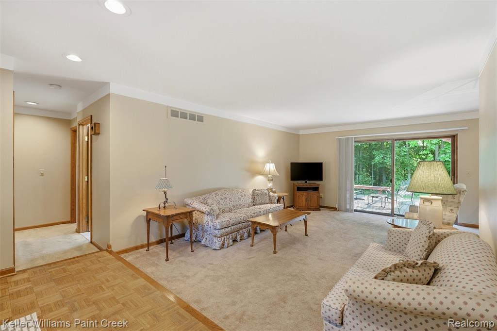 44063 Westminister Way, Canton, MI 48187 — Photo 11