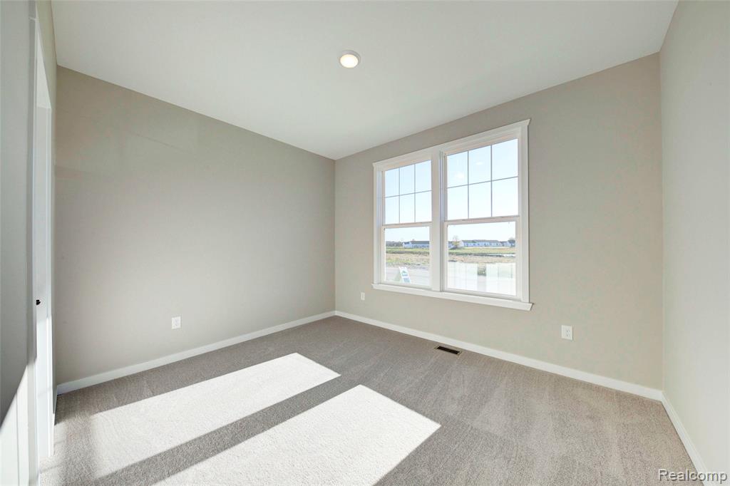 688 Round Rock Drive, Howell, MI 48843 — Photo 7
