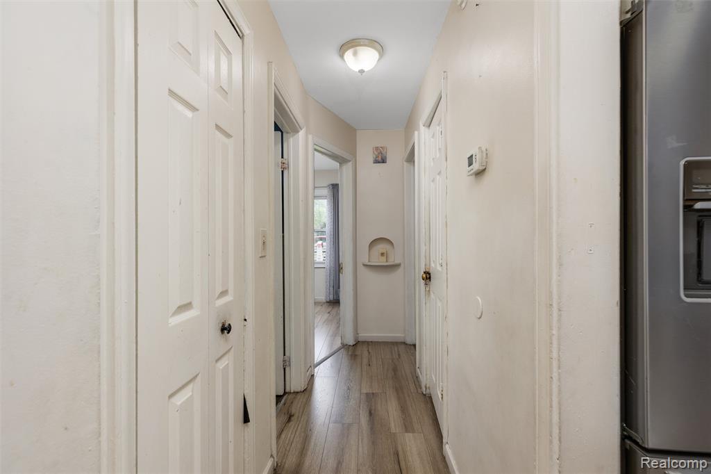 8181 Vermont Avenue, Warren, MI 48093 — Photo 7