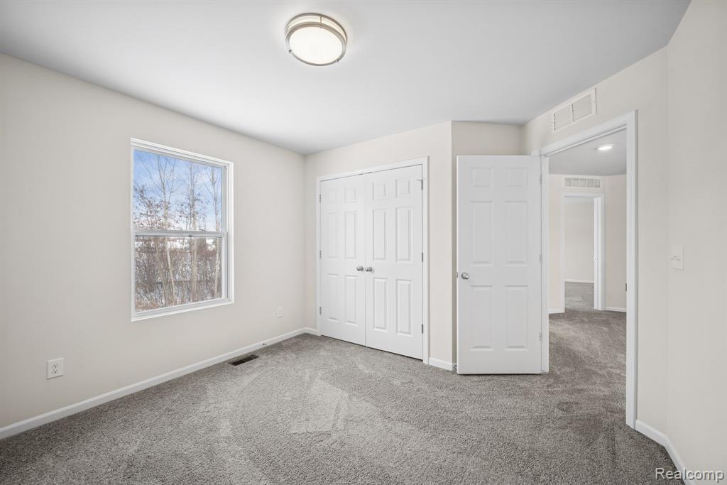 4233 Cedar Lane, Grand Blanc, MI 48439 — Photo 23