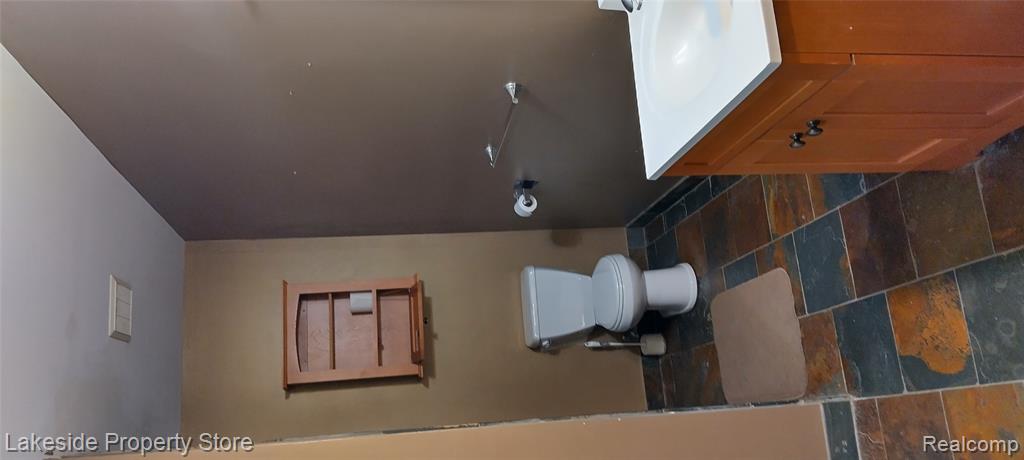 53 Englewood Street, Mount Clemens, MI 48043 — Photo 17