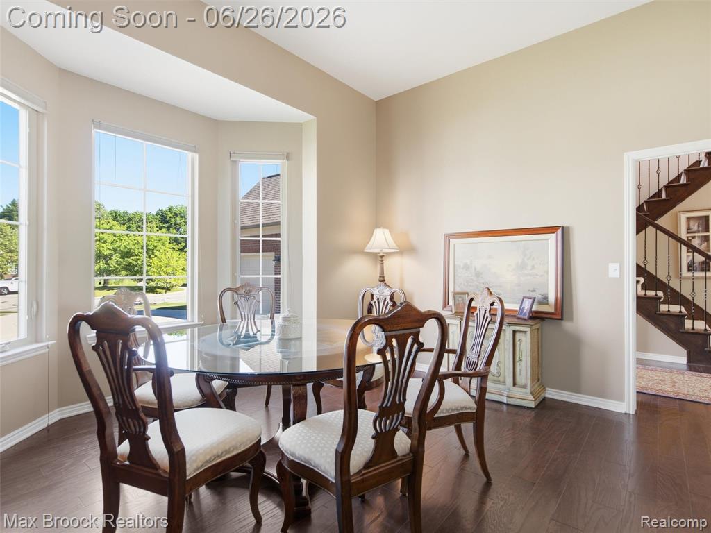 583 Birchcrest Court, Oakland, MI — Photo 4