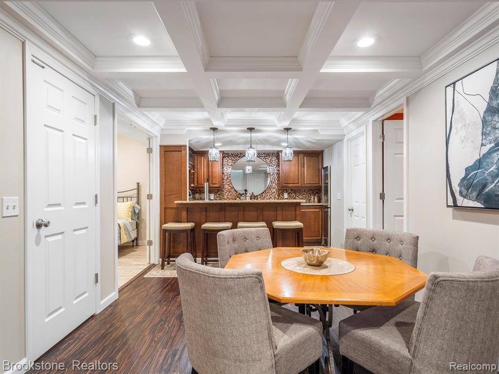 42650 Whitman Way, Novi, MI 48377 — Photo 43