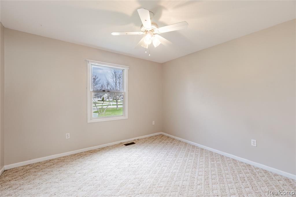 4197 Mountain Ash Court, Swartz Creek, MI 48473 — Photo 14