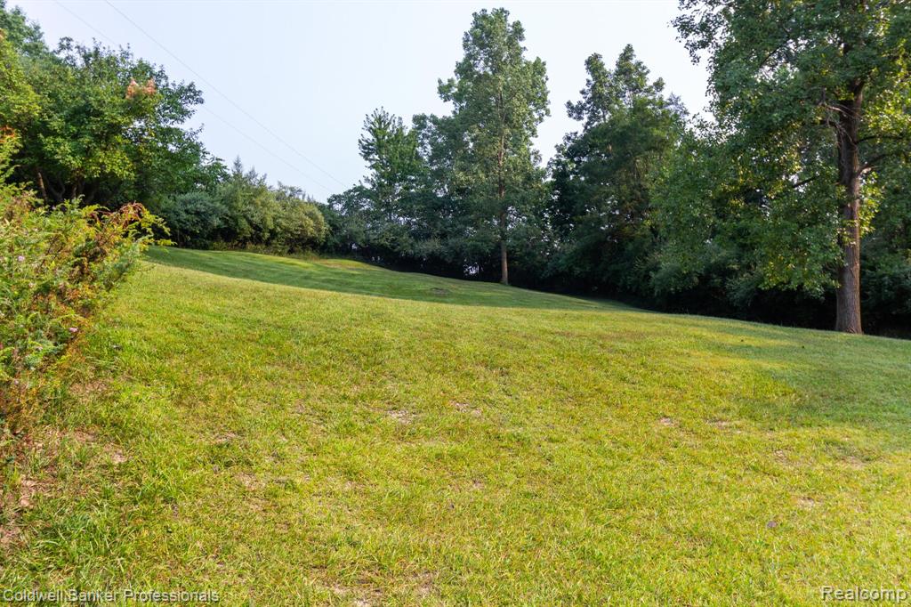 2809 Galway Bay Drive, Metamora, MI 48455 — Photo 34