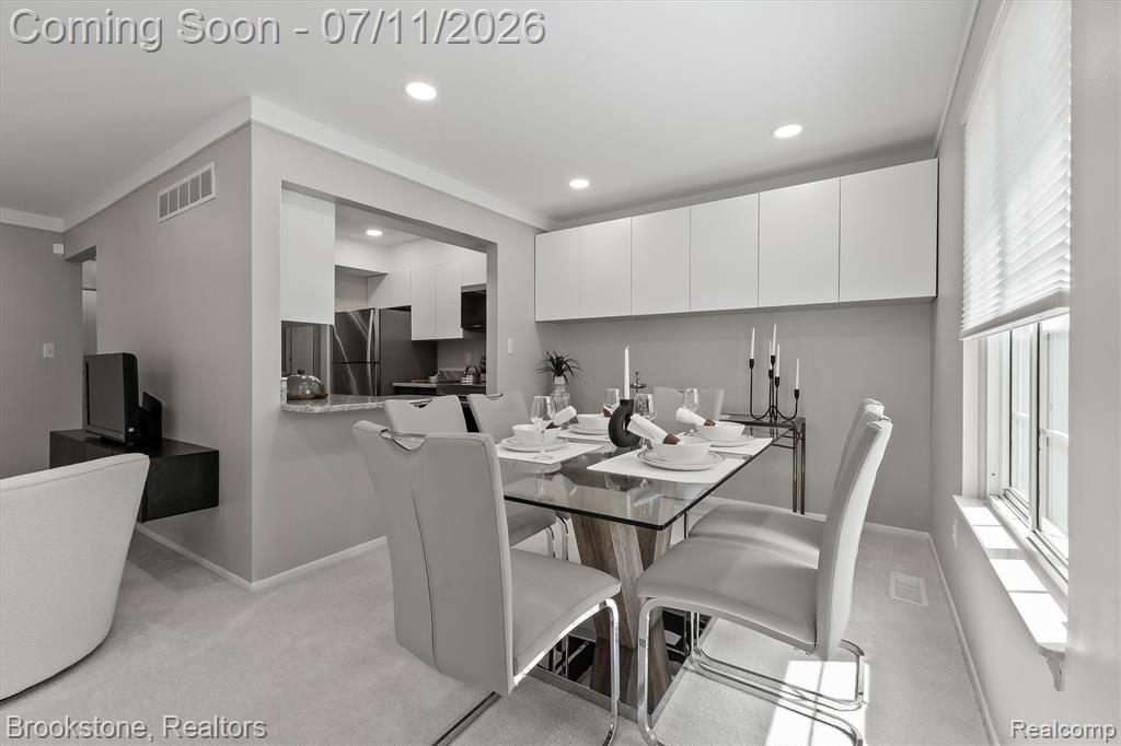 775 E Fox Hills Drive, Bloomfield Hills, MI 48304 — Photo 14