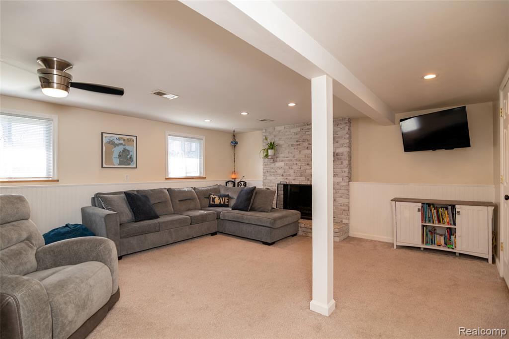 13257 Strong Boulevard, South Rockwood, MI — Photo 30