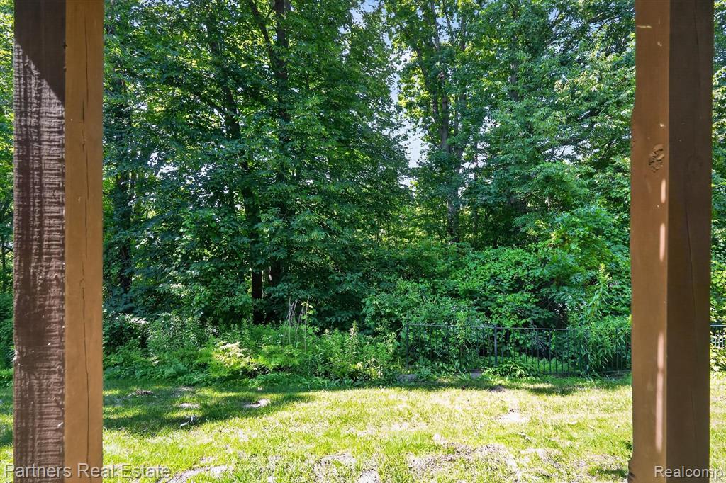 1617 Red Hickory Court, Howell, MI 48855 — Photo 41