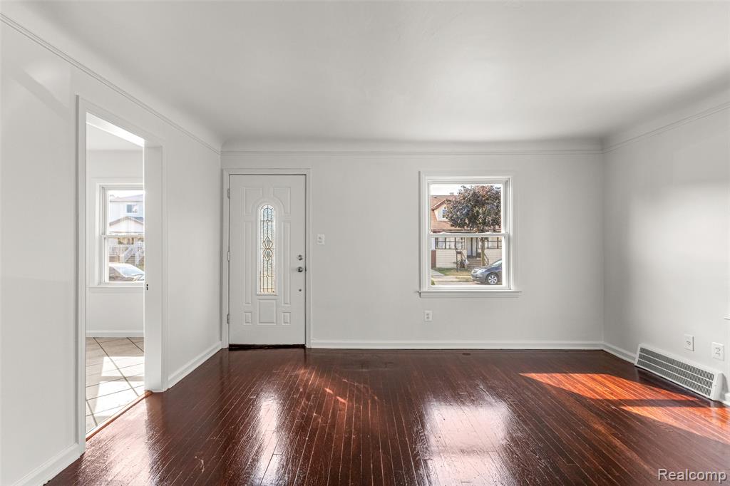 5152 Kenilworth Street, Dearborn, MI 48126 — Photo 4