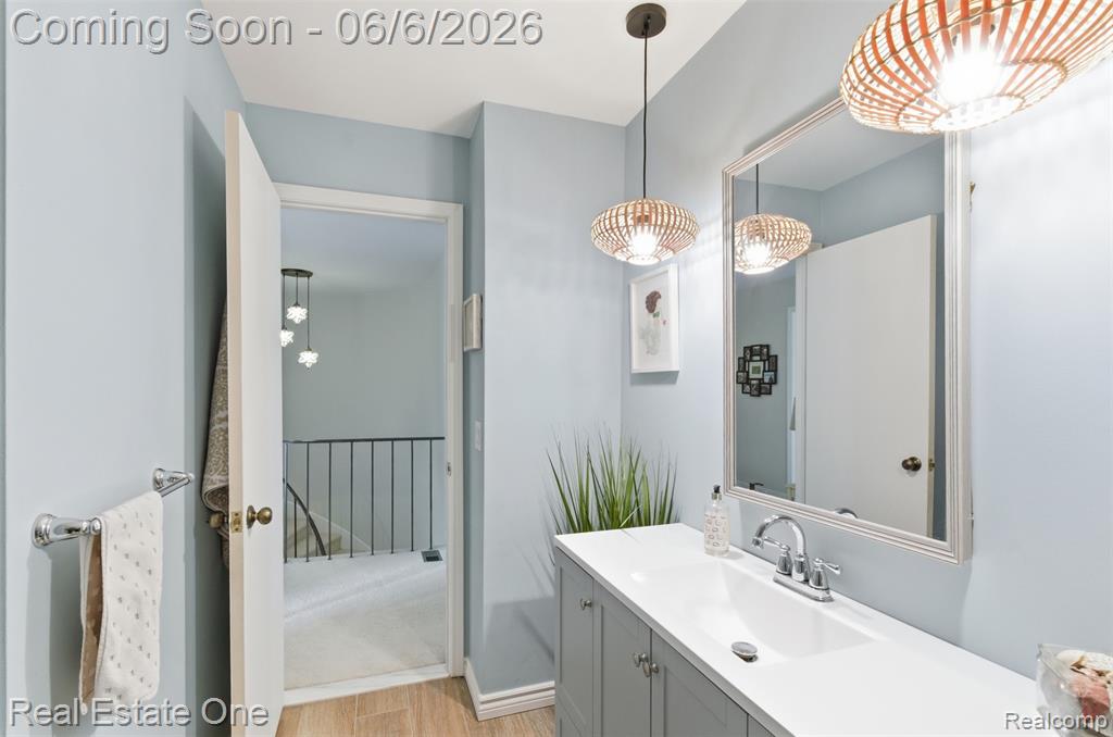 23910 Trailwood Court, 82, Bingham Farms, MI 48025 — Photo 38