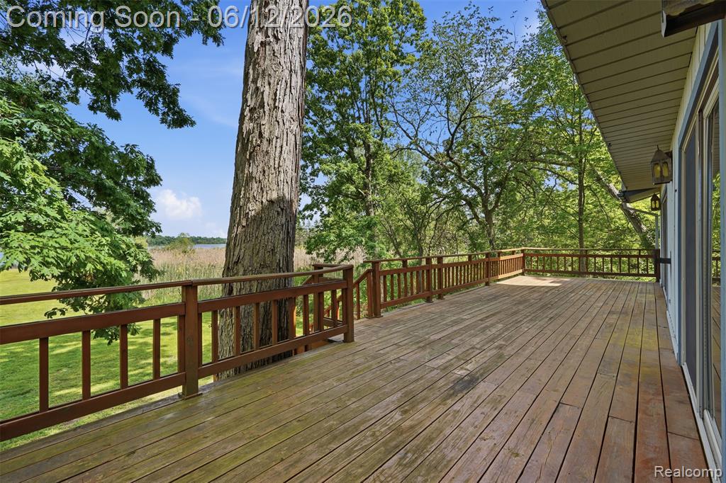 380 Sunset, White Lake, MI 48383 — Photo 32