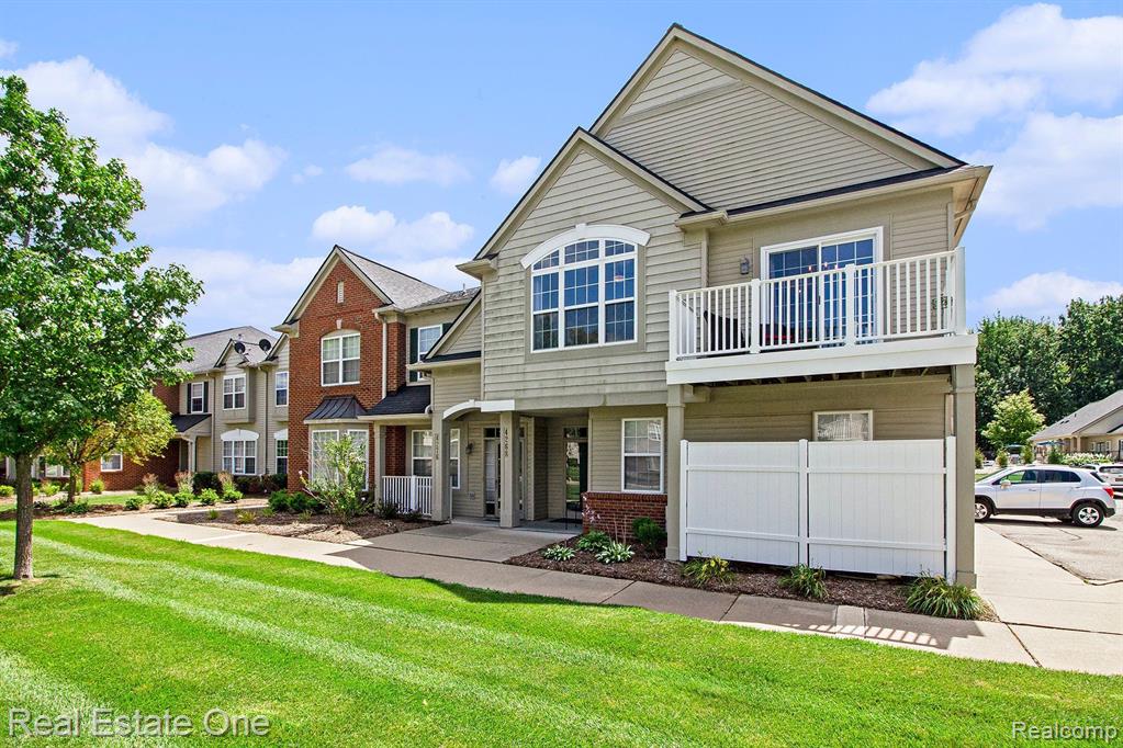 4268 HAMPTON RIDGE Boulevard, Howell, MI 48843 — front exterior