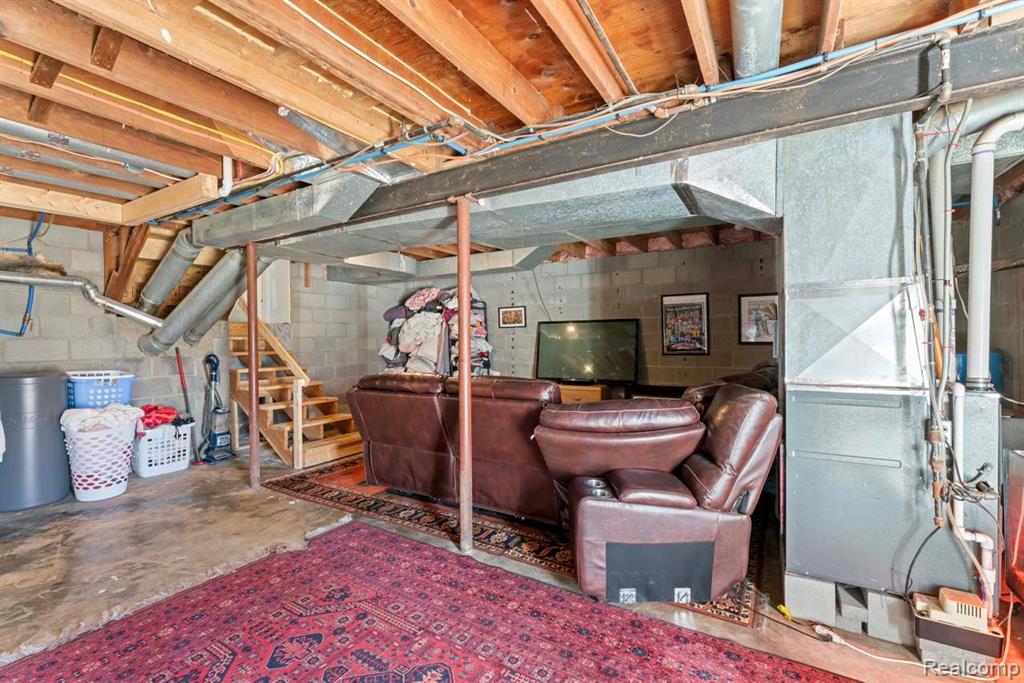 5486 W LOWE Road, Fowlerville, MI 48836 — Photo 22