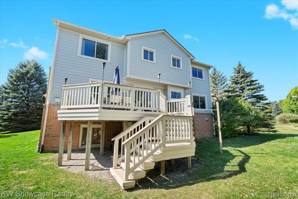 44847 Larkspur, Novi, MI 48377 — Photo 39