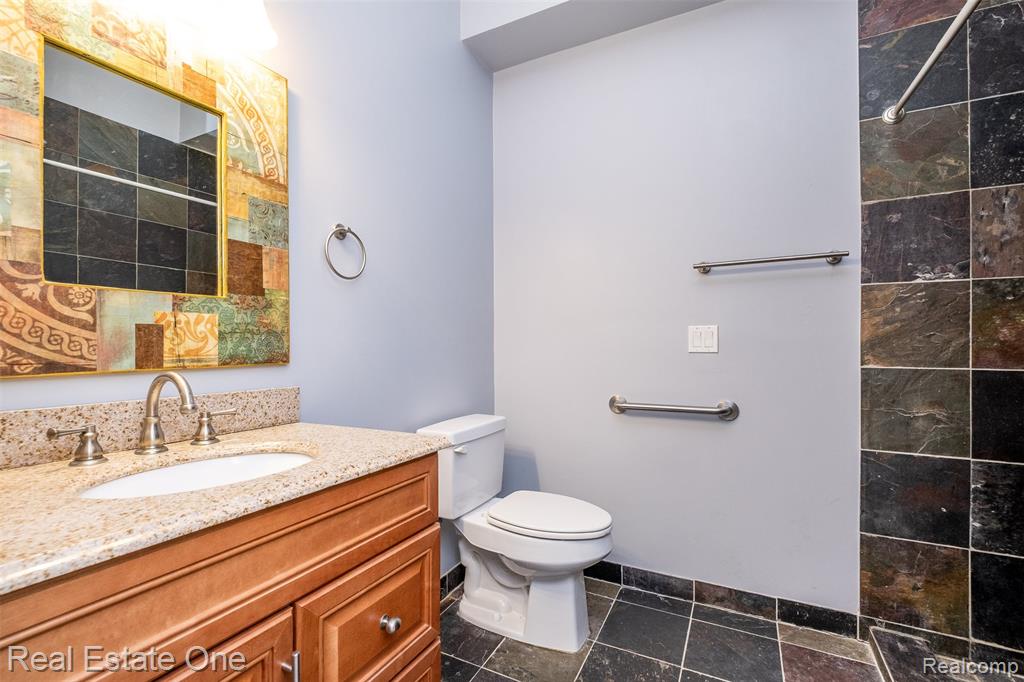 4079 Cumberland Court, Commerce Twp, MI 48390 — Photo 27