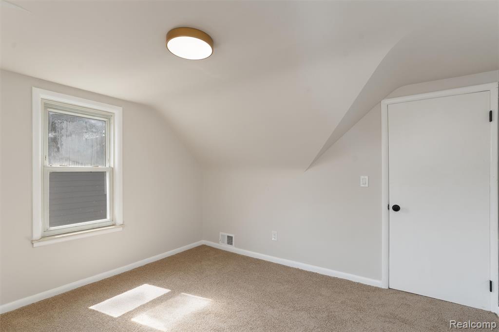 917 N Perry Street, Pontiac, MI 48340 — Photo 22