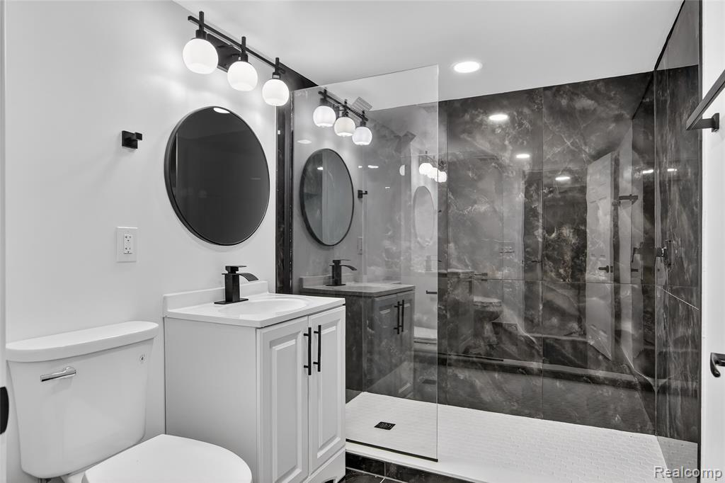 8664 Louise Avenue, Allen Park, MI 48101 — Photo 33