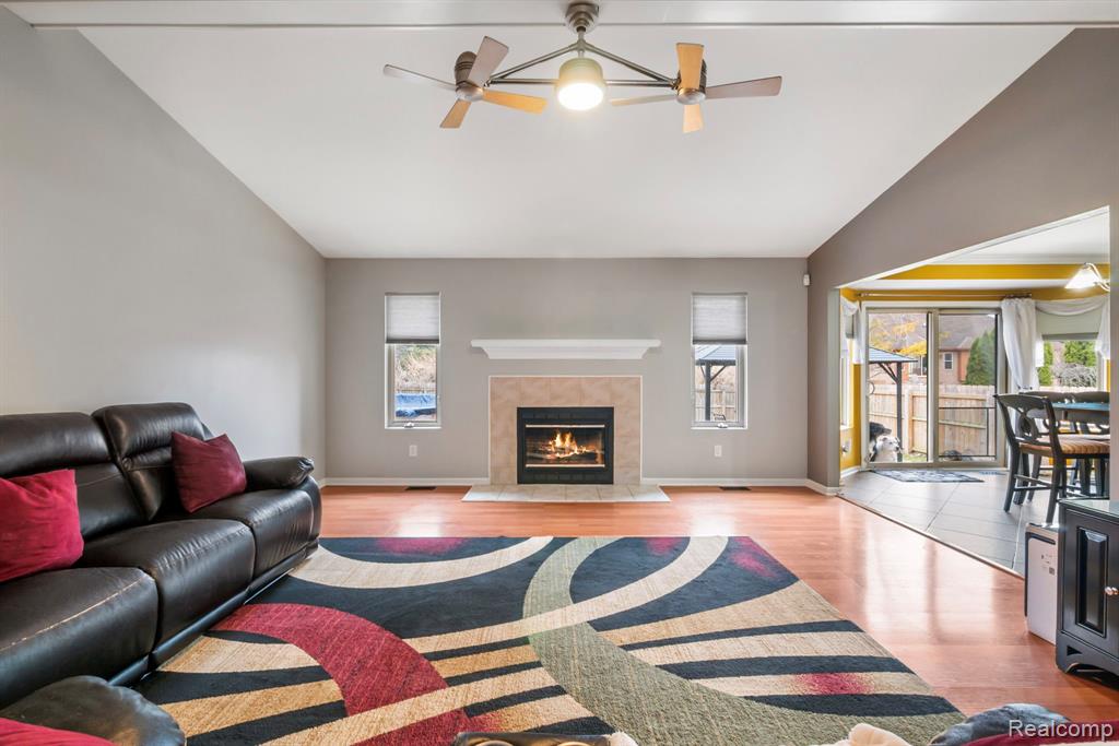 49248 Berkshire Drive, Chesterfield, MI 48047 — Photo 15
