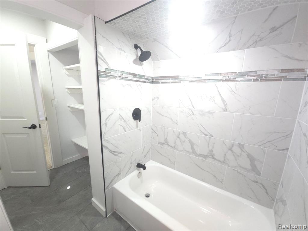 4360 Buckingham Avenue, Detroit, MI 48224 — Photo 20