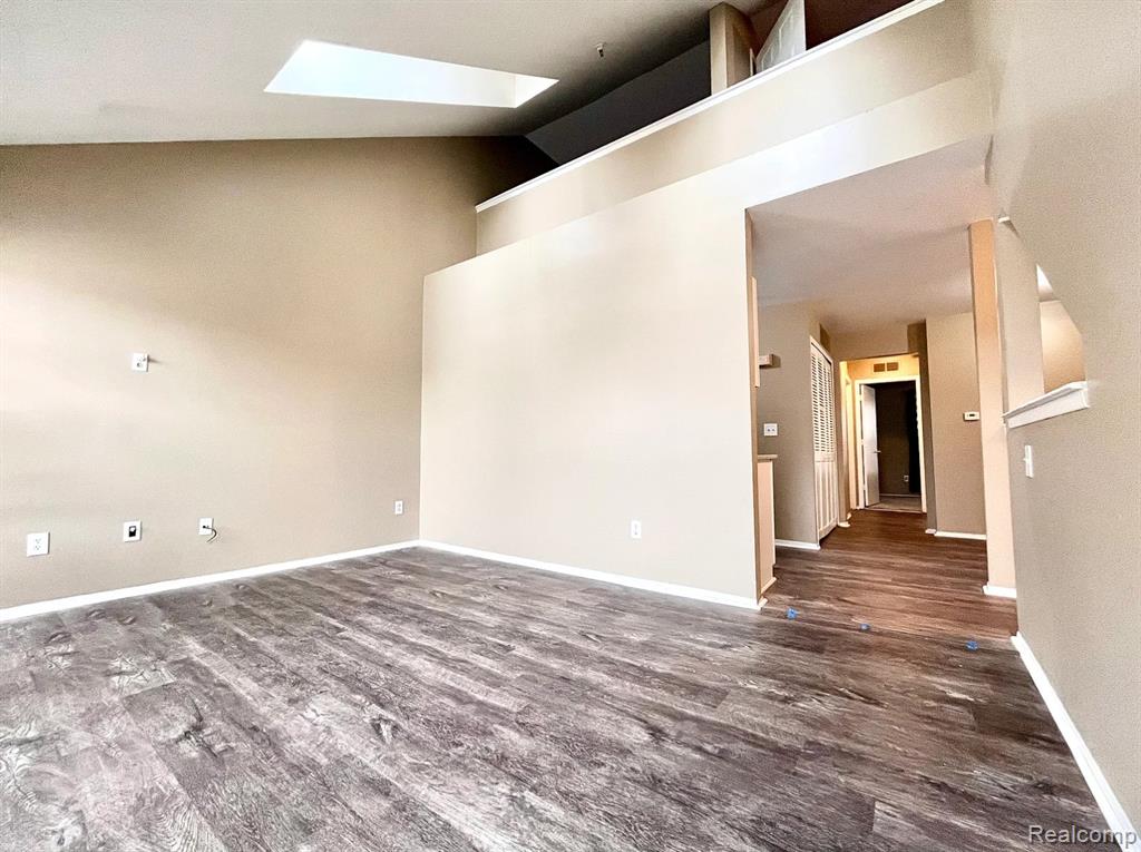 15650 Stone Crossing Drive, Southfield, MI 48075 — Photo 8