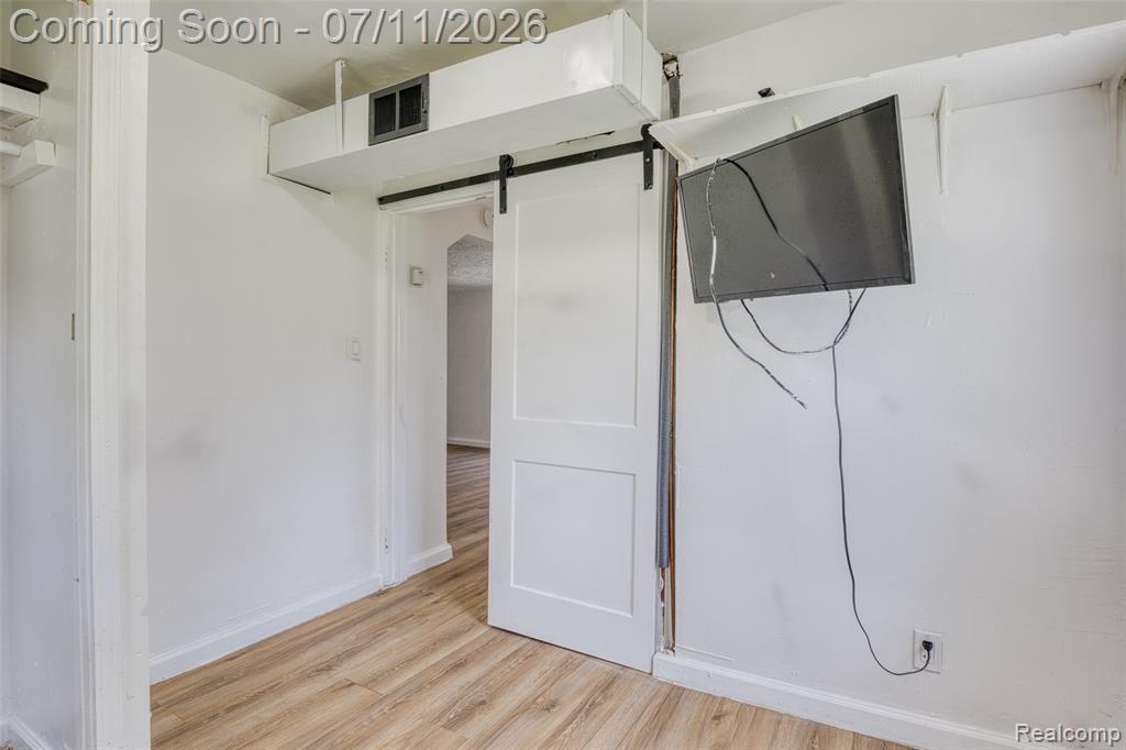 95 N Hulbert Street, White Lake, MI — Photo 15
