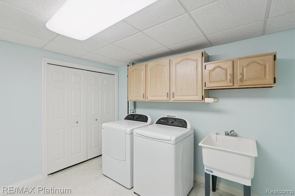 8230 Sawgrass Trail, Grand Blanc, MI 48439 — Photo 37