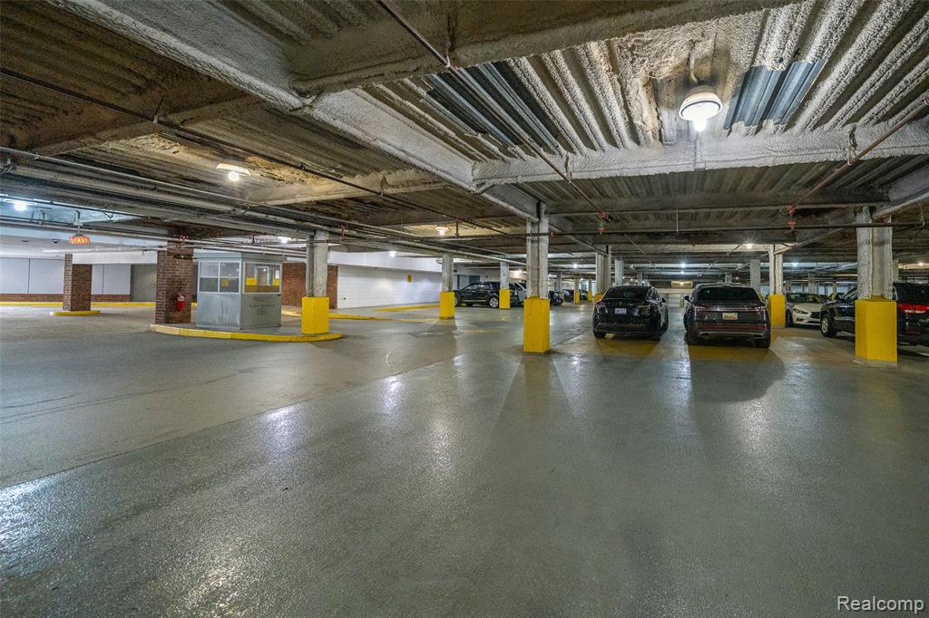 411 S Old Woodward Avenue, 911, Birmingham, MI 48009 — Photo 30