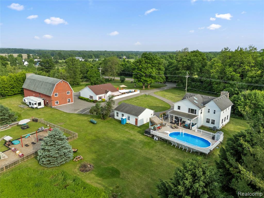 7739 Clyde Road, Fenton, MI 48430 — Photo 91