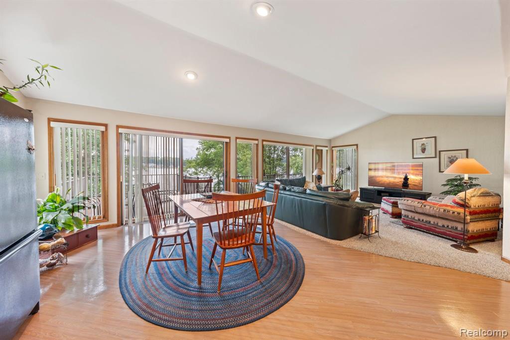 966 WOLVERINE Drive, Wolverine Lake, MI 48390 — Photo 11