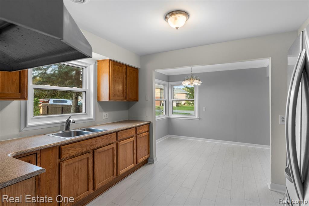 48037 Remer Avenue, Shelby Twp, MI 48317 — Photo 10